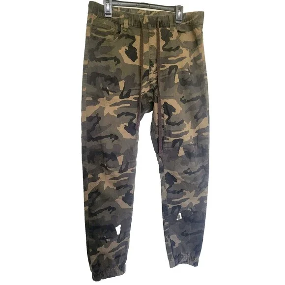 Men's Victorious Camo Cargo Jogger Pants - Size XL - Picture 1 of 7